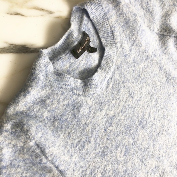 Cashmere Crew Neck Sweater, Light blue, XS - Picture 2 of 4
